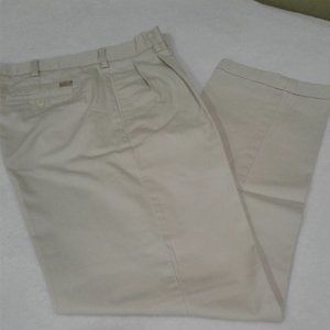IZOD Men's   Pants Khaki  100% Cotton  Size 34x32
